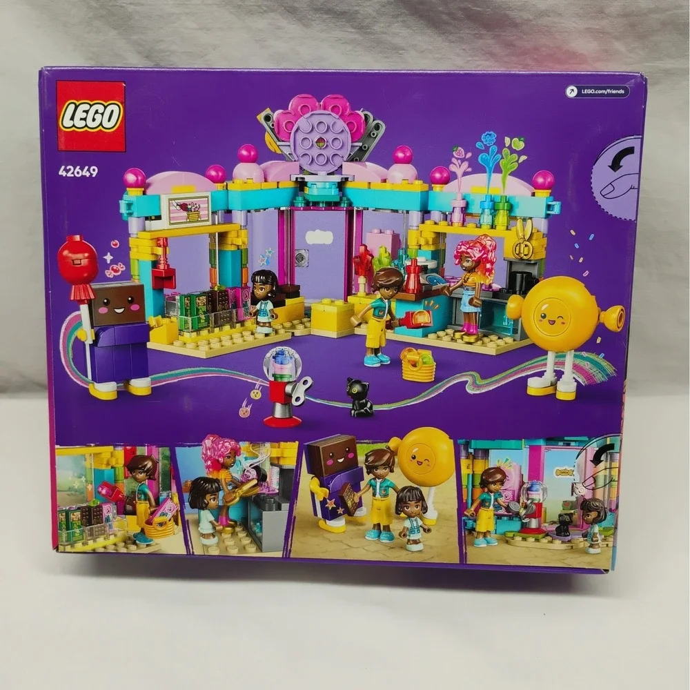 LEGO FRIENDS: Heartlake City Candy Store (42649) New Sealed